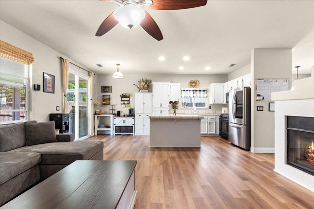 1463 Pabla Ct, Yuba City, CA 95993