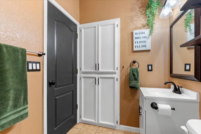 1463 Pabla Ct, Yuba City, CA 95993