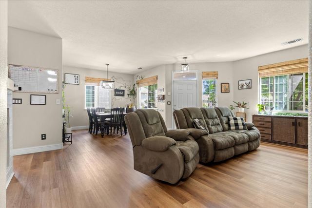 1463 Pabla Ct, Yuba City, CA 95993