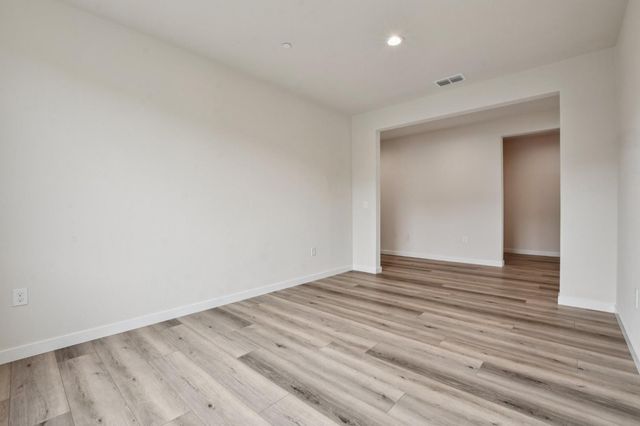 1787 San Anselmo Ct, Plumas Lake, CA 95961