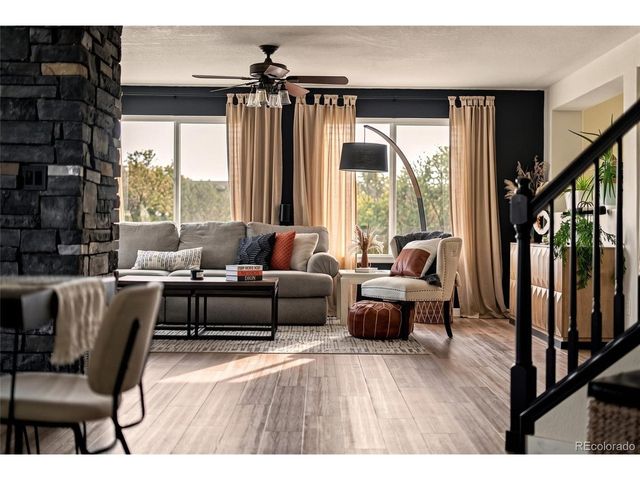 19338 E Dickenson Pl, Aurora, CO 80013