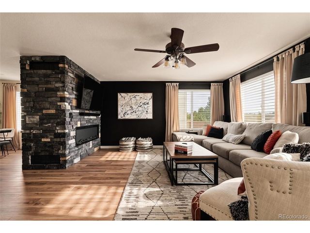 19338 E Dickenson Pl, Aurora, CO 80013
