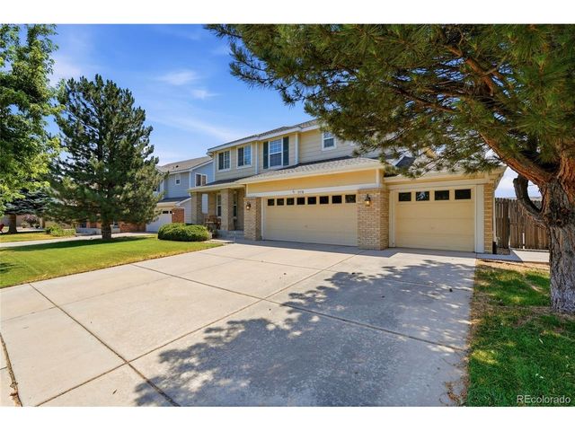 19338 E Dickenson Pl, Aurora, CO 80013