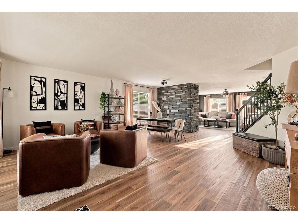 19338 E Dickenson Pl, Aurora, CO 80013