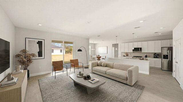 1 Rollins Ln, Palm Coast, FL 32164