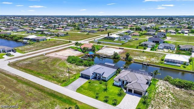 1212 NW 32nd PL, Cape Coral, FL 33993