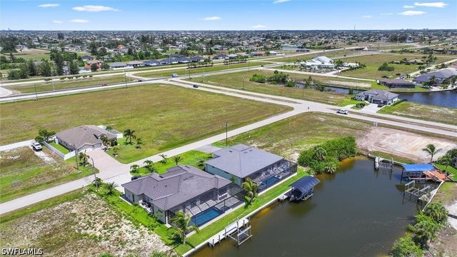 1212 NW 32nd PL, Cape Coral, FL 33993