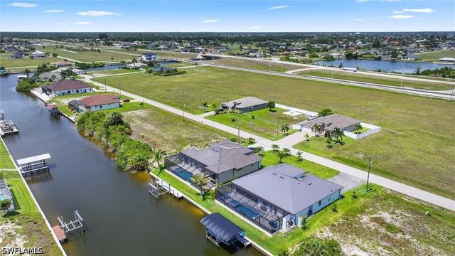 1212 NW 32nd PL, Cape Coral, FL 33993