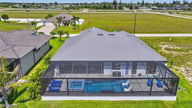 1212 NW 32nd PL, Cape Coral, FL 33993