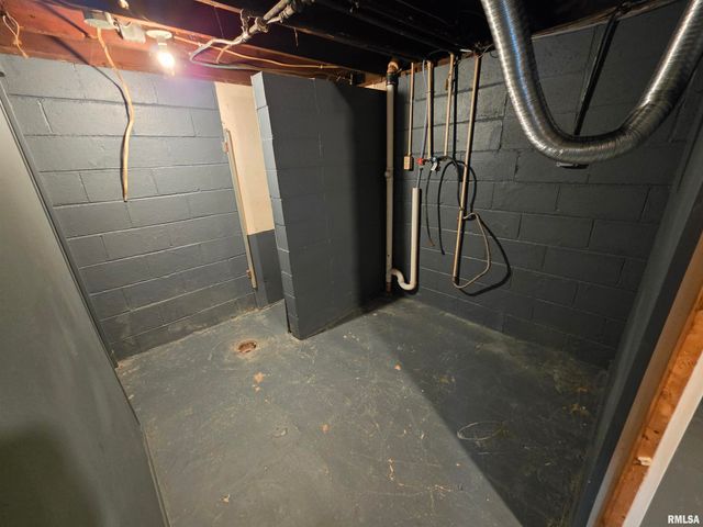 112 ARNOLD Avenue, East Peoria, IL 61611