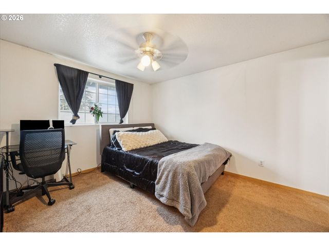 6224 Se APOLLO Way, Hillsboro, OR 97123