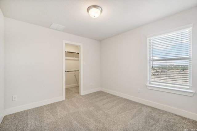 6451 Comanche Moon Blank, San Antonio, TX 78233