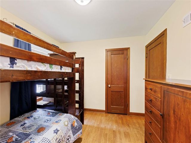 6710 W 80th Street, Overland Park, KS 66204