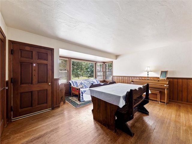 6710 W 80th Street, Overland Park, KS 66204