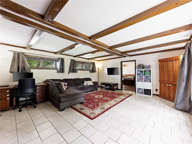 6710 W 80th Street, Overland Park, KS 66204