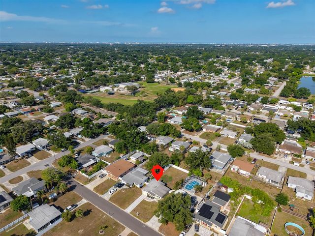 3242 KINGSTON STREET N, St Petersburg, FL 33713