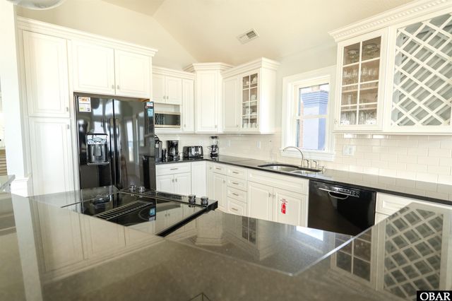 4 Sea Bass Circle Lot B, Southern Shores, NC 27949