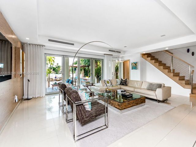 455 E Dilido Drive, Miami Beach, FL 33139
