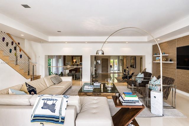 455 E Dilido Drive, Miami Beach, FL 33139