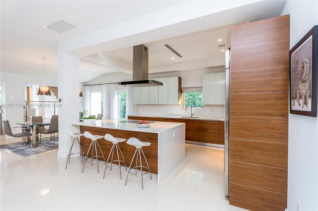455 E Dilido Drive, Miami Beach, FL 33139