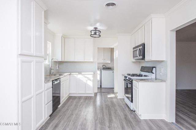 441 Houston Drive, Thousand Oaks, CA 91360