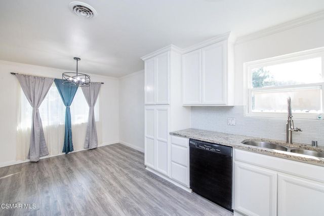 441 Houston Drive, Thousand Oaks, CA 91360