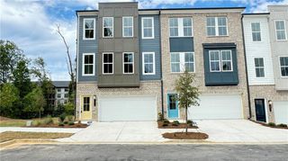 1479 Creekside Circle, Atlanta, GA 30318