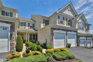 6129 Delaware XING, Upper Saucon Twp, PA 18036