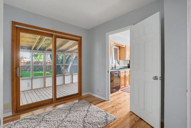 1740 Corning Avenue, Waterloo, IA 50701