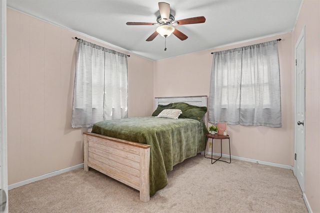 1740 Corning Avenue, Waterloo, IA 50701