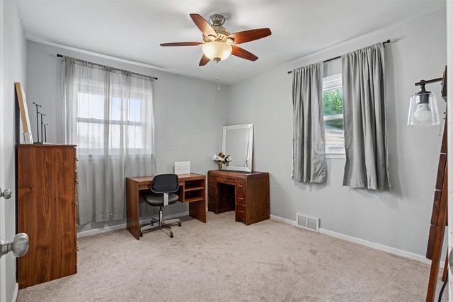 1740 Corning Avenue, Waterloo, IA 50701