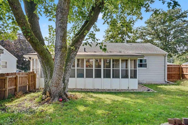 1740 Corning Avenue, Waterloo, IA 50701