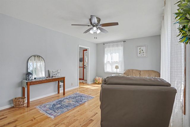 1740 Corning Avenue, Waterloo, IA 50701