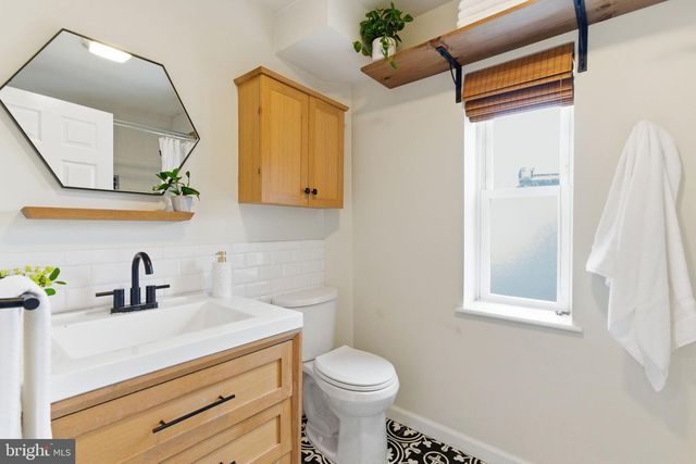 2623 E HAGERT ST, Philadelphia, PA 19125