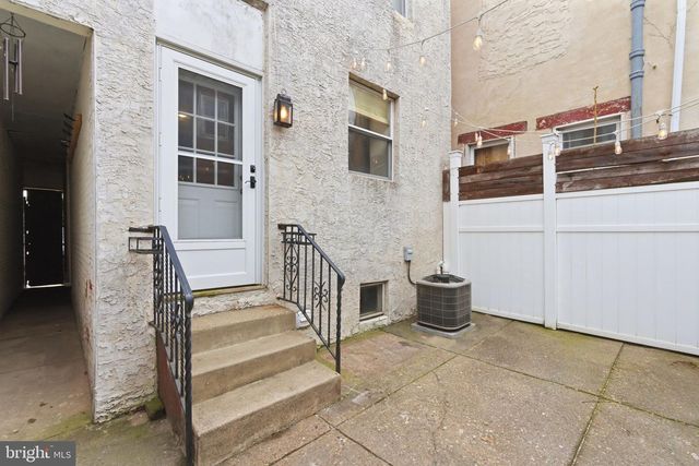 2623 E HAGERT ST, Philadelphia, PA 19125