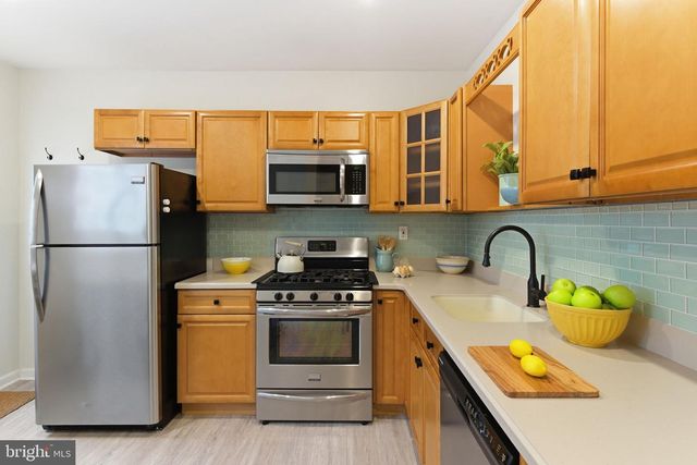 2623 E HAGERT ST, Philadelphia, PA 19125