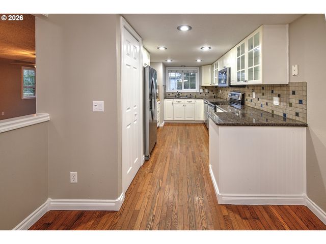 713 Ne 152ND Ave, Vancouver, WA 98684