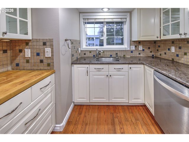 713 Ne 152ND Ave, Vancouver, WA 98684