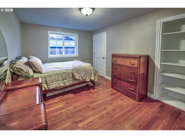 713 Ne 152ND Ave, Vancouver, WA 98684