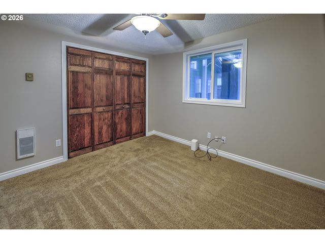 713 Ne 152ND Ave, Vancouver, WA 98684