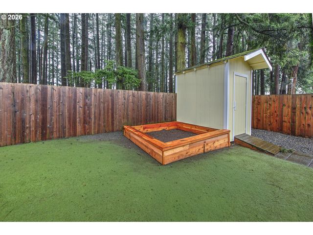 713 Ne 152ND Ave, Vancouver, WA 98684