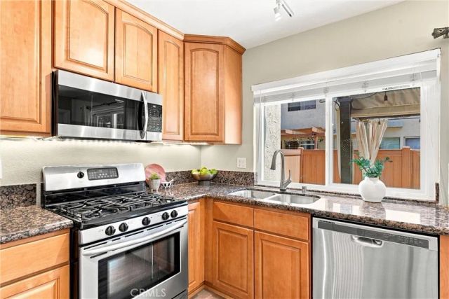 22754 Madrid, Lake Forest, CA 92630