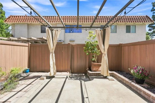 22754 Madrid, Lake Forest, CA 92630