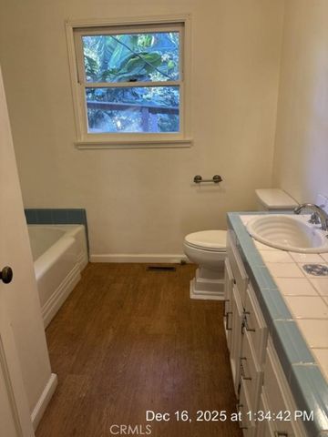 1295 Loma Vista, Pomona, CA 91768