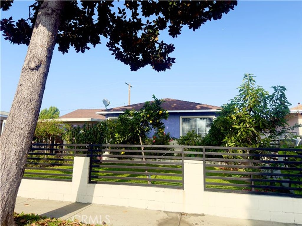 11571 Telegraph, Santa Fe Springs, CA 90670