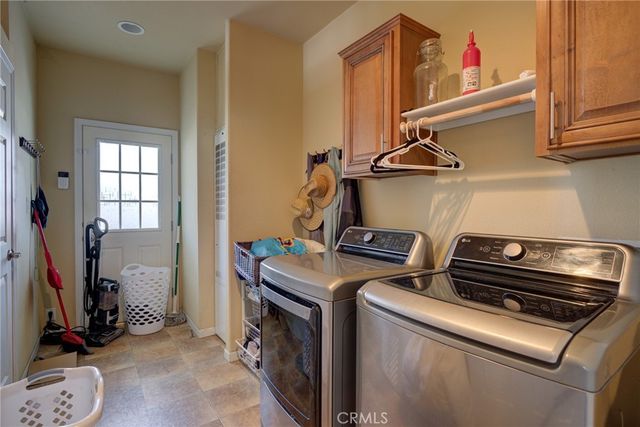 319 N Highway 1 29, Grover Beach, CA 93433