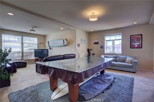 319 N Highway 1 29, Grover Beach, CA 93433
