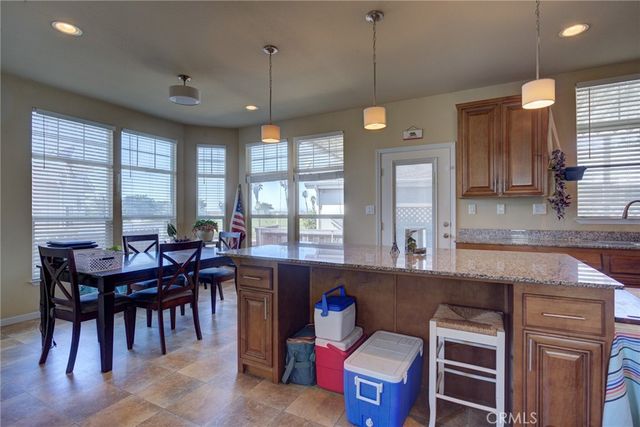 319 N Highway 1 29, Grover Beach, CA 93433