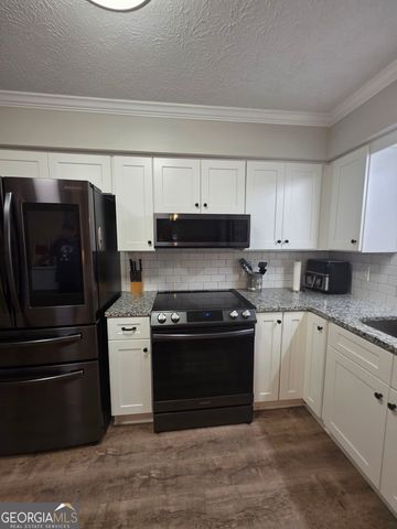 105 Heatherbrook Drive, Lagrange, GA 30240