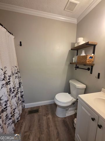 105 Heatherbrook Drive, Lagrange, GA 30240